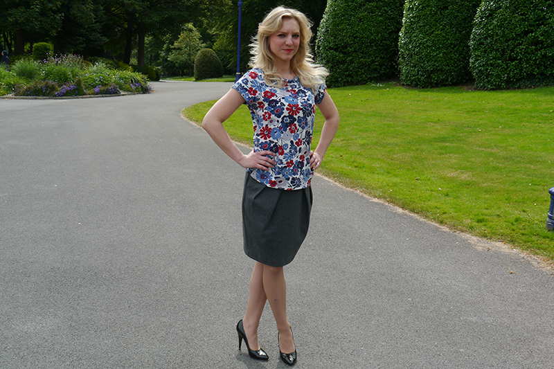  stiletto heel secretary